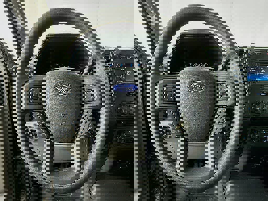 Certified 2017 Ford F150 XL w/ Equipment Group 101A Mid image 17