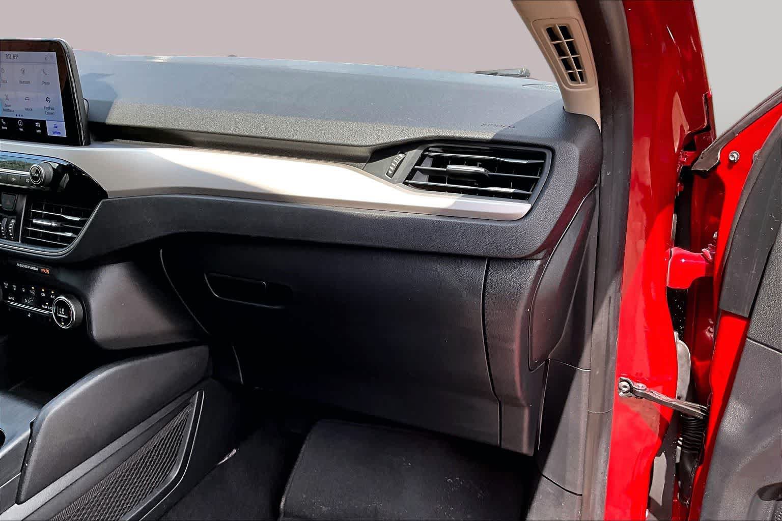 Certified 2020 Ford Escape SEL FWD image 19