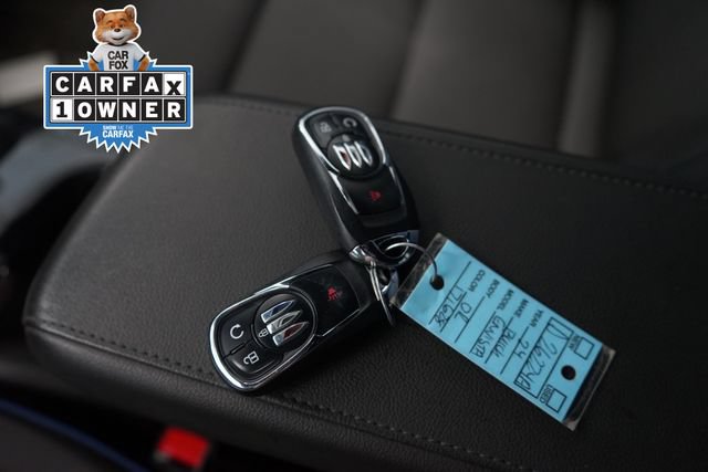 Used 2024 Buick Envista Sport Touring w/ Convenience I Package FWD image 23