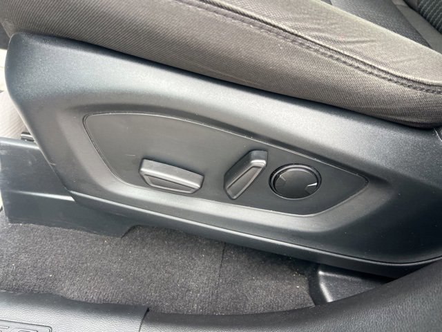 Certified 2023 Ford Explorer XLT w/ Class IV Trailer Tow Package image 20