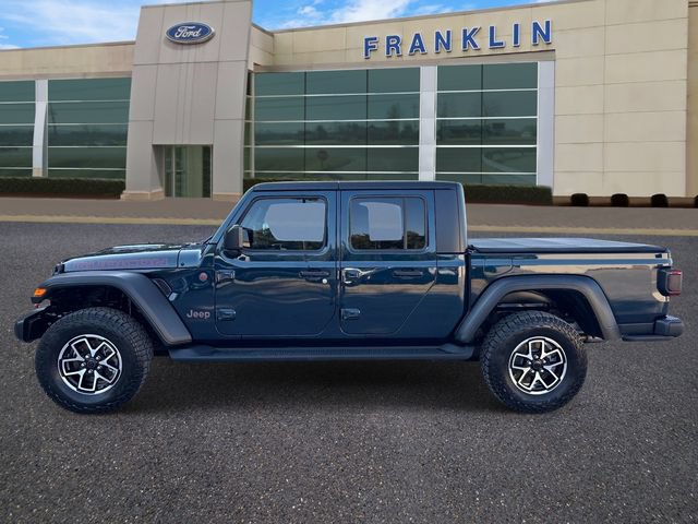 Used 2025 Jeep Gladiator Rubicon w/ Safety Group AWD/4WD image 4