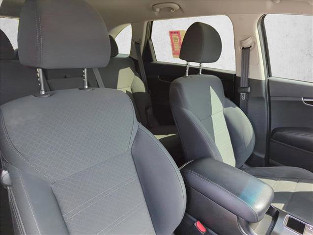 Used 2020 Kia Sorento S FWD image 25