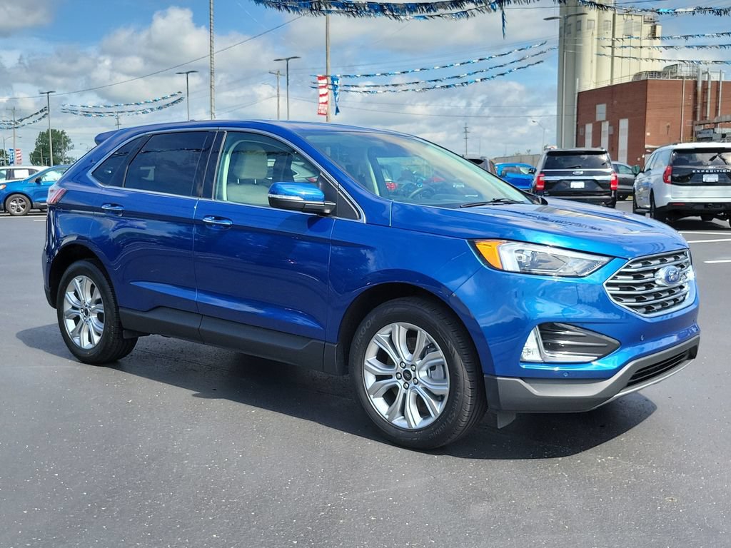 Certified 2023 Ford Edge Titanium w/ Class II Trailer Tow Package AWD/4WD image 2