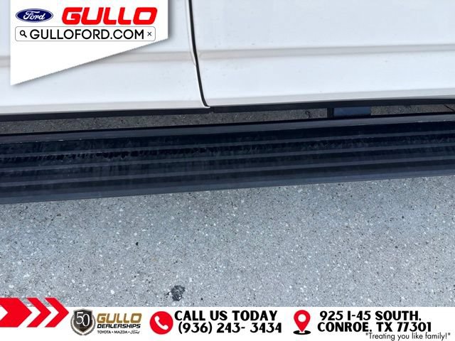 Used 2022 GMC Yukon AT4 AWD/4WD image 7