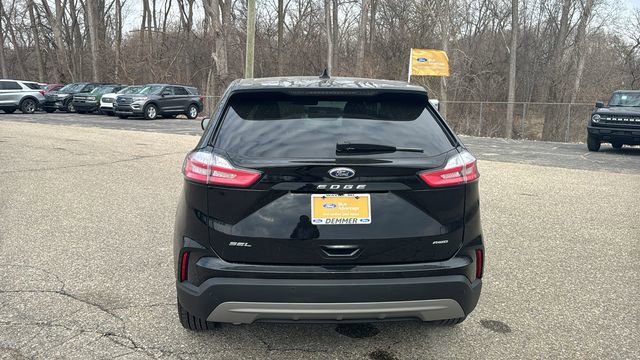 Certified 2024 Ford Edge SEL w/ Convenience Package image 4