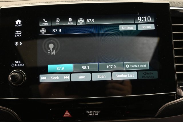 Used 2023 Honda Passport EX-L image 18