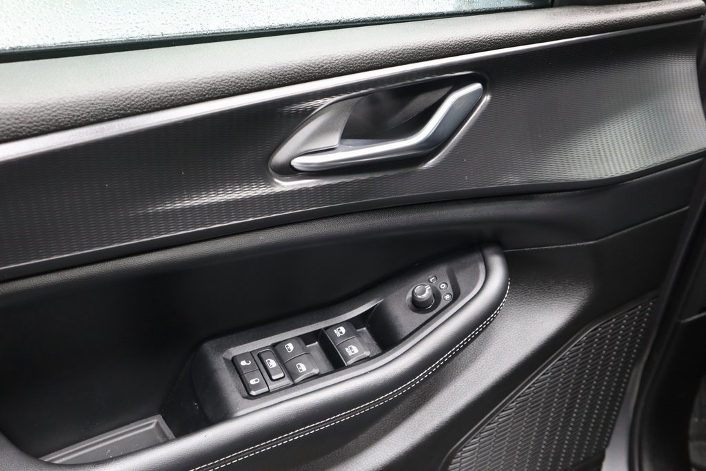 Used 2024 Jeep Grand Cherokee L Laredo image 23