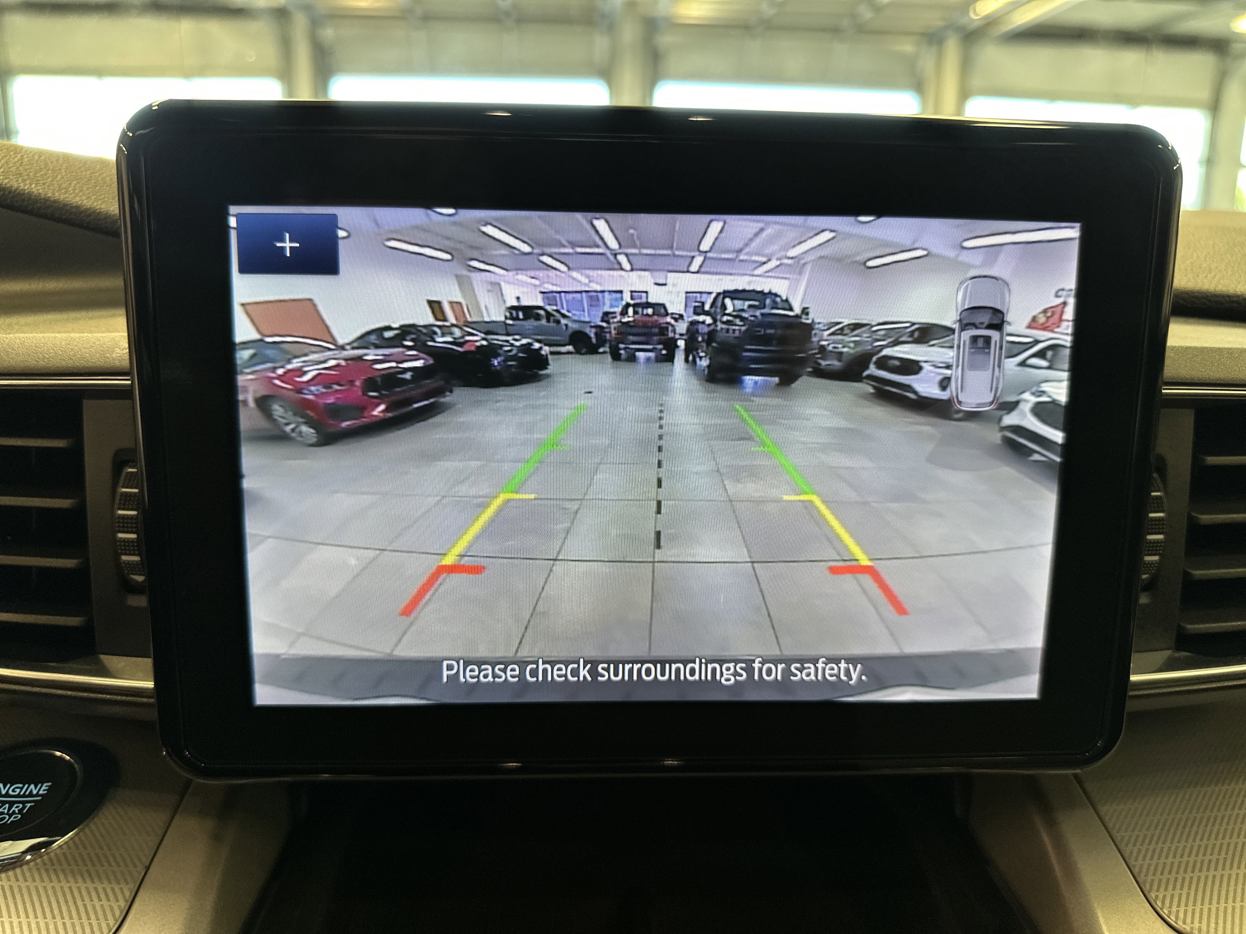 Certified 2022 Ford Explorer XLT w/ Equipment Group 202A image 34