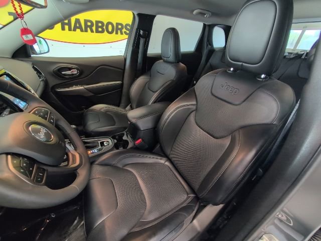 Used 2022 Jeep Cherokee Limited AWD/4WD image 12