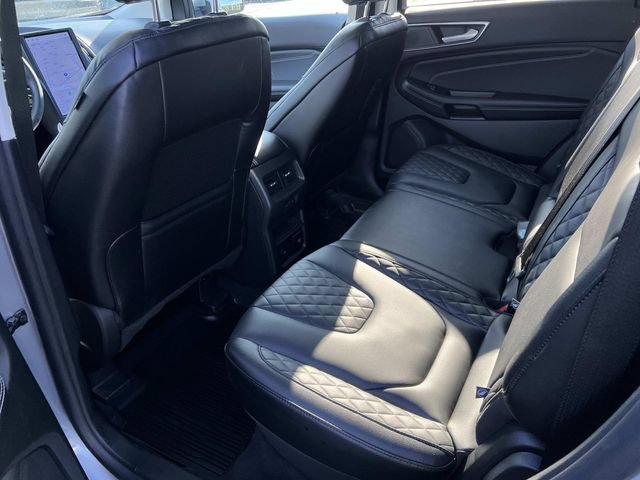 Certified 2024 Ford Edge Titanium w/ Equipment Group 301A AWD/4WD image 13