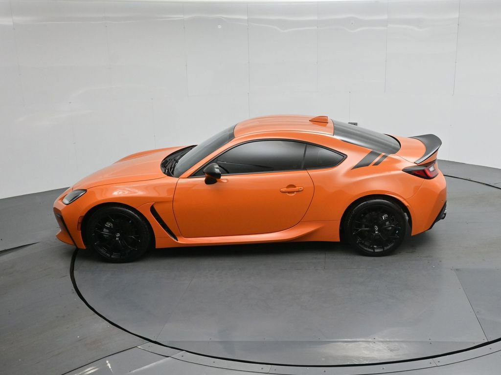 Used 2023 Toyota GR86 10th Anniversary SE RWD image 41