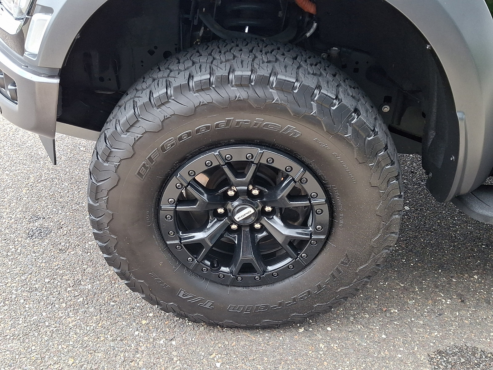 Certified 2022 Ford F150 Raptor w/ Equipment Group 801A High AWD/4WD image 10