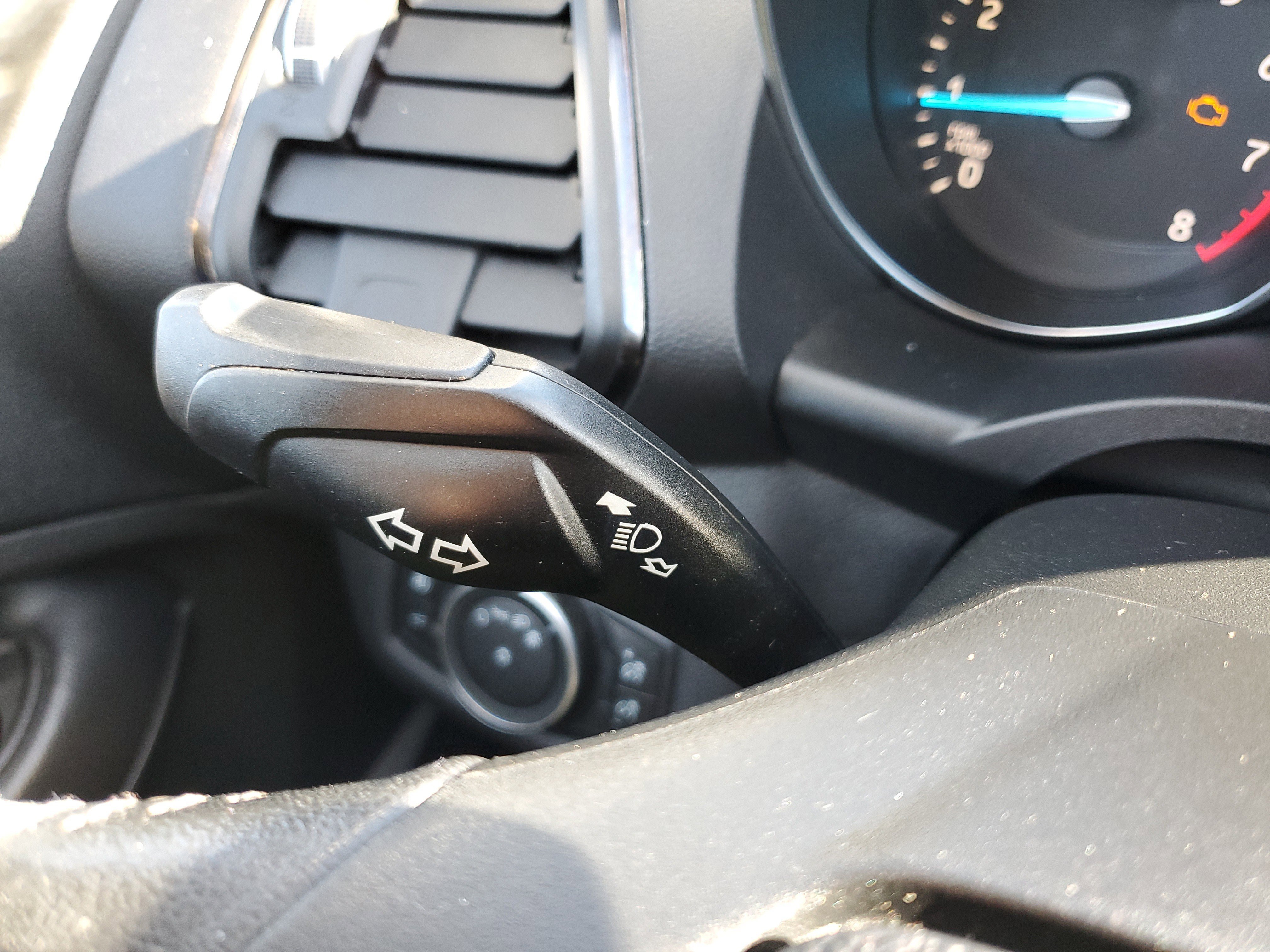 Certified 2018 Ford Escape SEL image 24