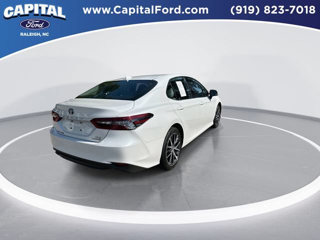 Used 2023 Toyota Camry XLE FWD image 8