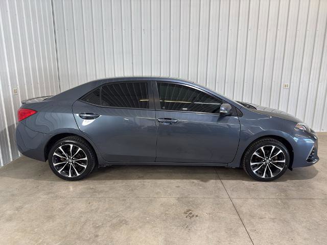 Used 2018 Toyota Corolla SE FWD image 28