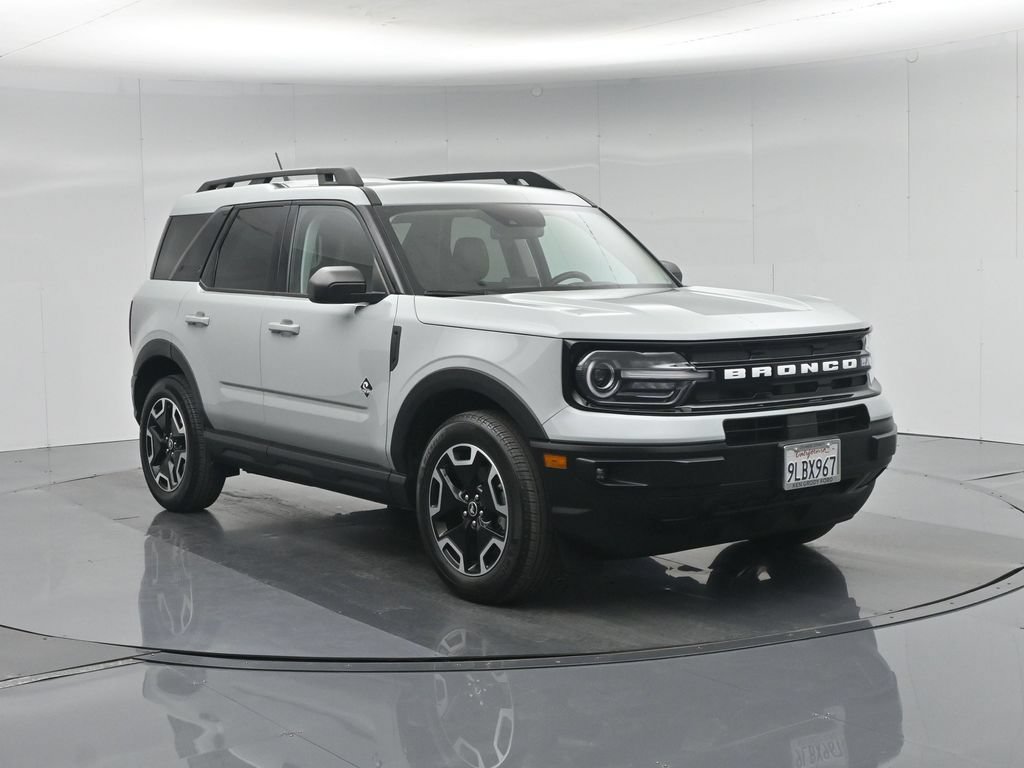 Certified 2023 Ford Bronco Sport Outer Banks w/ Tech Package AWD/4WD image 60