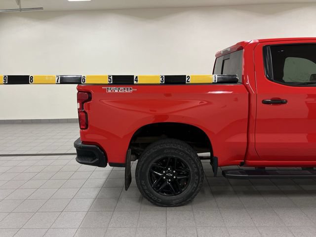 Used 2021 Chevrolet Silverado 1500 LT Trail Boss w/ Convenience Package II AWD/4WD image 6