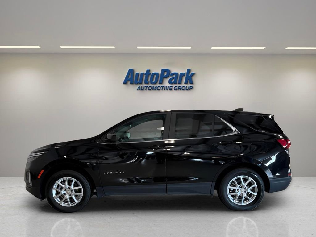 Used 2024 Chevrolet Equinox LT image 2