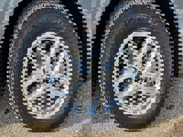 Certified 2024 Ford Edge SEL w/ Convenience Package image 27