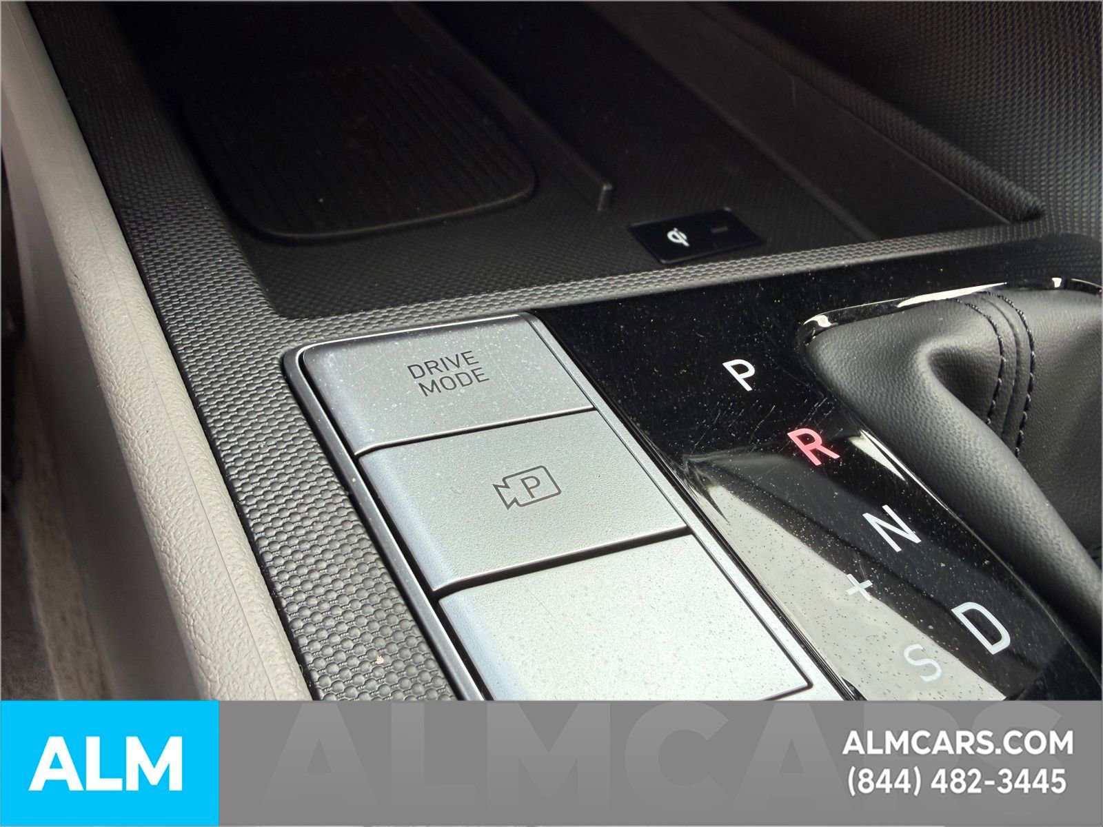 Used 2025 Hyundai Elantra Sport image 17