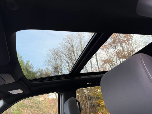 Certified 2022 Ford F150 XLT w/ Equipment Group 302A High image 17