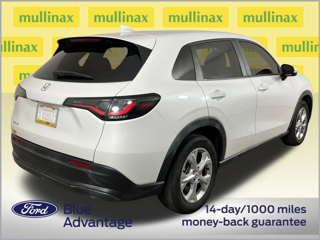 Used 2023 Honda HR-V LX image 5
