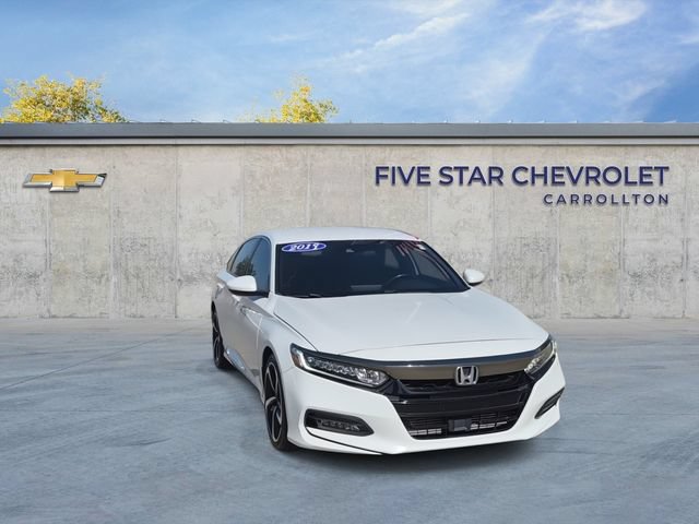 Used 2019 Honda Accord Sport image 3