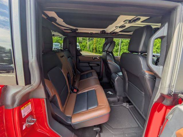 Certified 2024 Ford Bronco Outer Banks AWD/4WD image 33