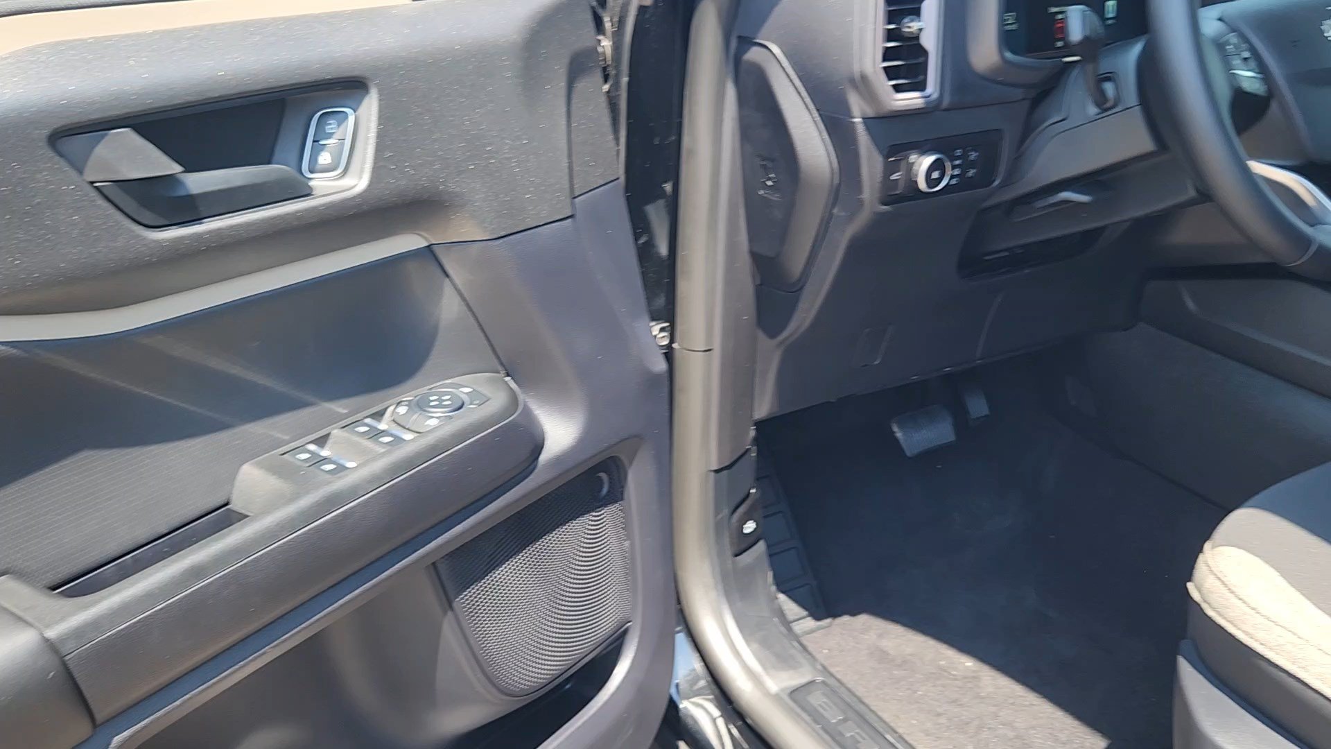 Certified 2025 Ford Bronco Sport Big Bend AWD/4WD image 31