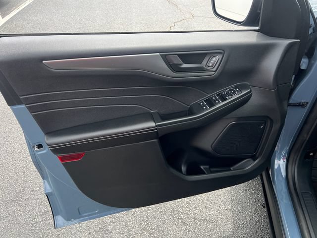 Certified 2024 Ford Escape Active w/ Cold Weather Package FWD image 11