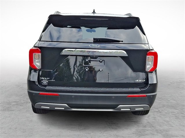 Certified 2022 Ford Explorer XLT w/ Equipment Group 202A image 5