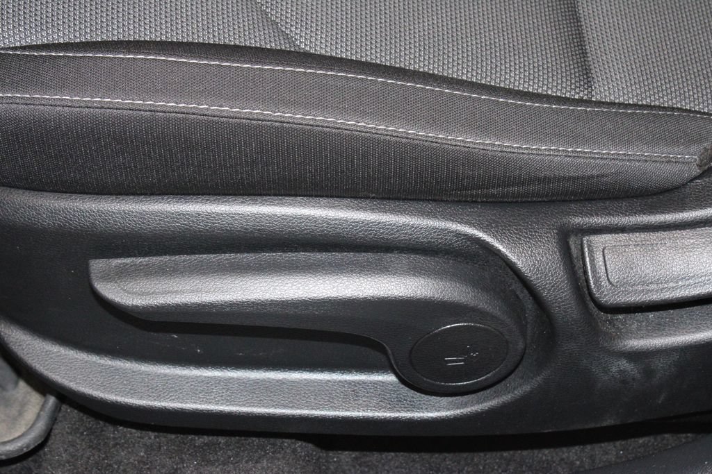 Used 2024 Kia Forte LXS FWD image 24