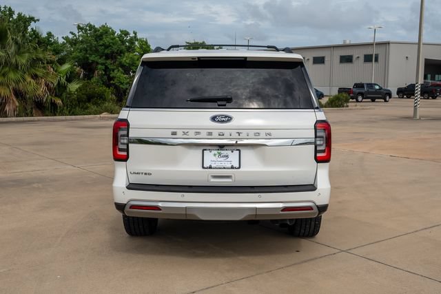 Certified 2024 Ford Expedition Limited RWD image 9