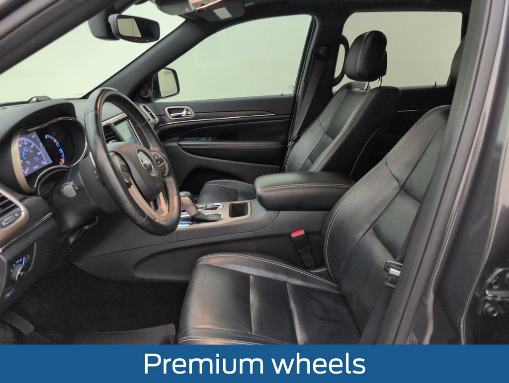 Used 2017 Jeep Grand Cherokee Limited RWD image 4