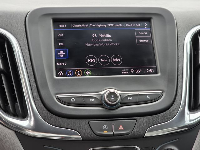 Used 2023 Chevrolet Equinox LT w/ Driver Convenience Package FWD image 10
