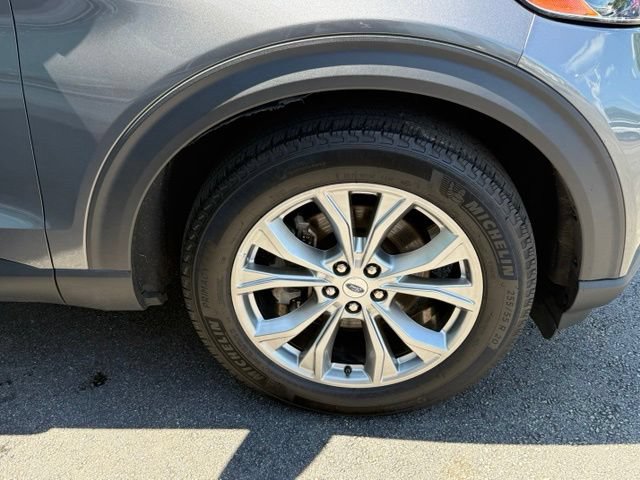 Certified 2023 Ford Explorer XLT w/ Equipment Group 202A AWD/4WD image 23