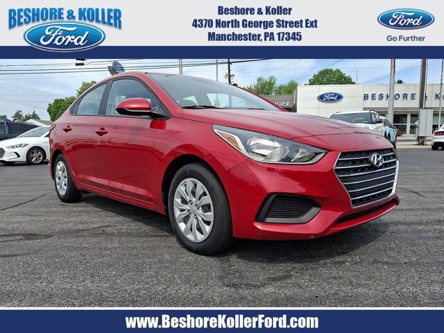 Used 2022 Hyundai Accent SE FWD image 1