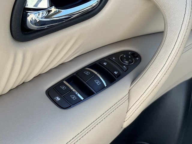 Used 2022 Nissan Armada Platinum w/ Captain's Chairs Package AWD/4WD image 27