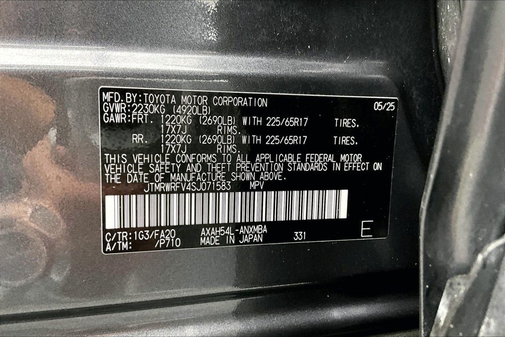 Used 2025 Toyota RAV4 XLE AWD/4WD image 34