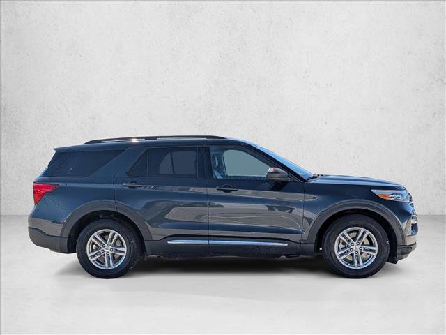 Certified 2023 Ford Explorer XLT w/ Equipment Group 202A RWD image 4