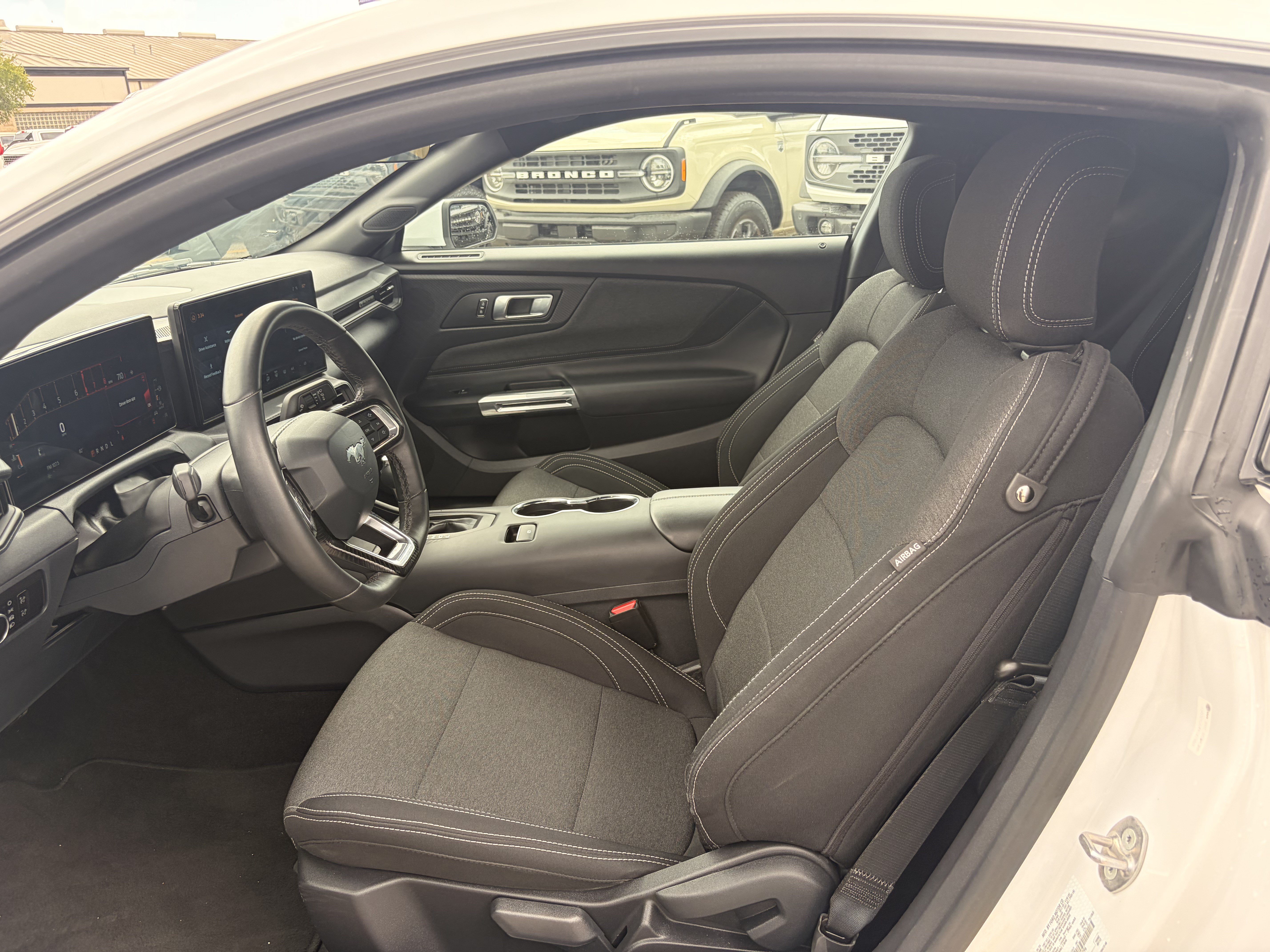 Certified 2025 Ford Mustang Coupe RWD image 8
