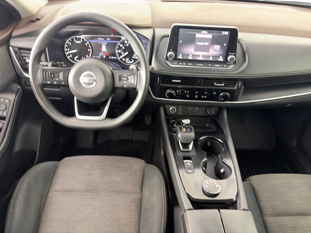 Used 2021 Nissan Rogue S AWD/4WD image 14