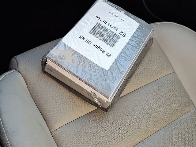 Used 2023 Nissan Rogue SV w/ SV Premium Package image 27