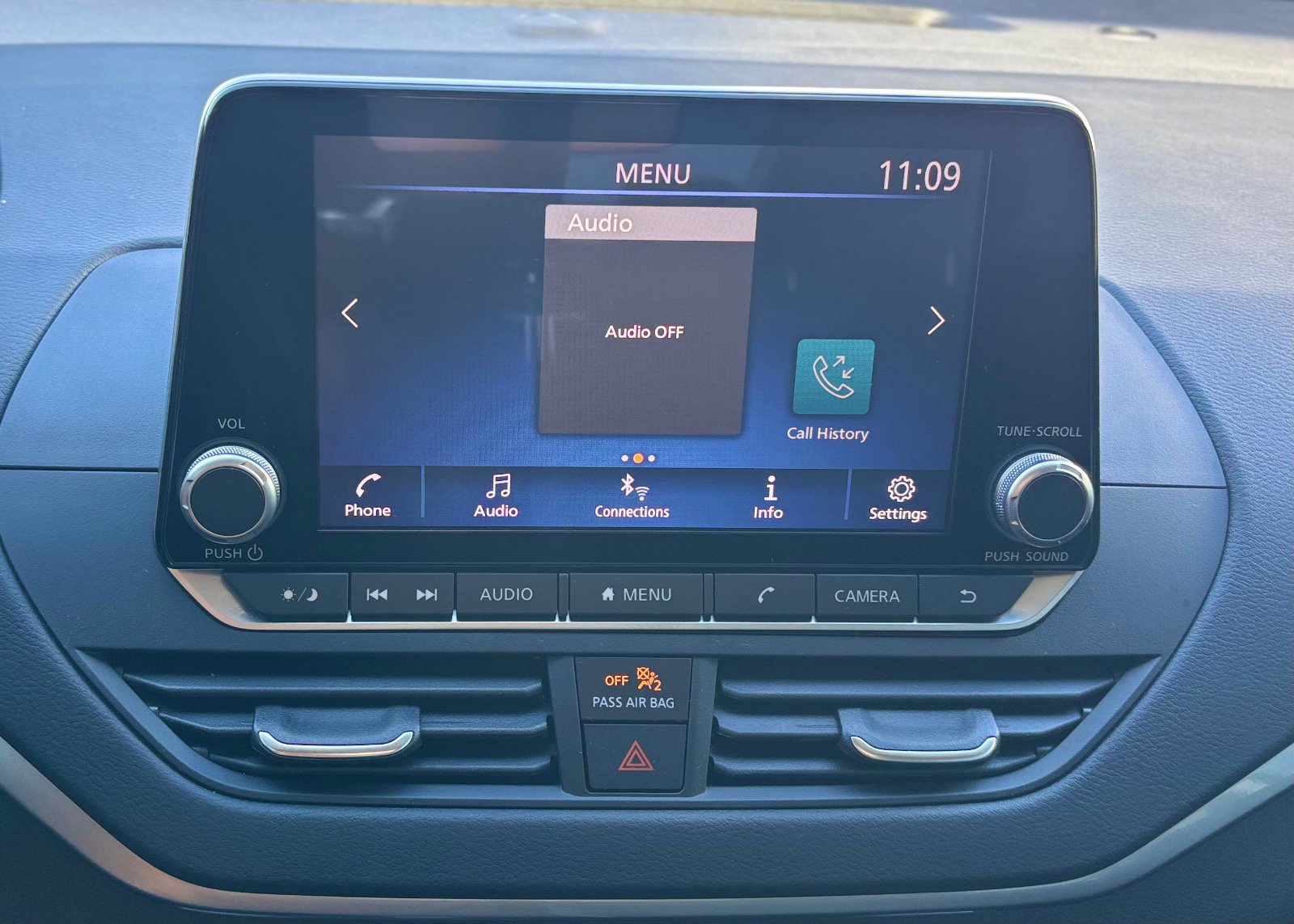 Used 2025 Nissan Altima 2.5 S image 34