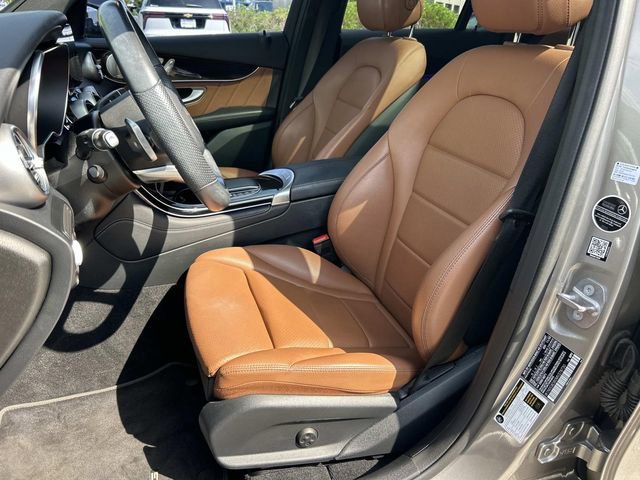 Used 2021 Mercedes-Benz GLC 300 image 32