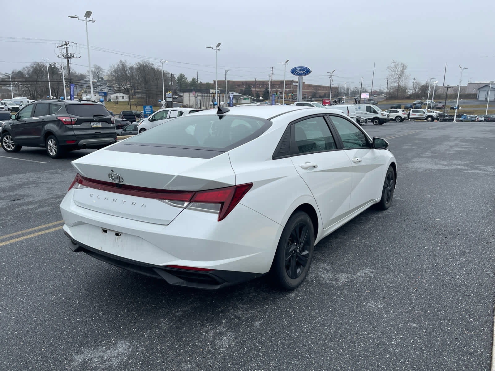 Used 2021 Hyundai Elantra SEL image 5