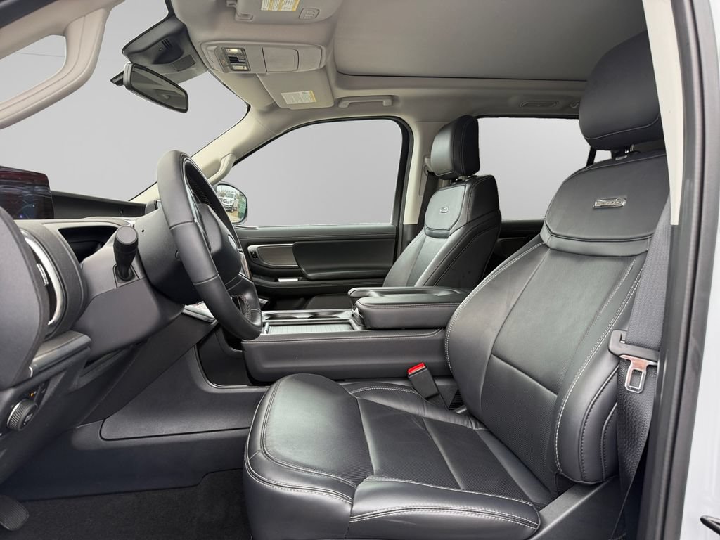 Certified 2025 Ford Expedition Max Platinum AWD/4WD image 13