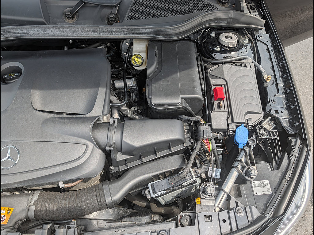 Used 2018 Mercedes-Benz GLA 250 image 36