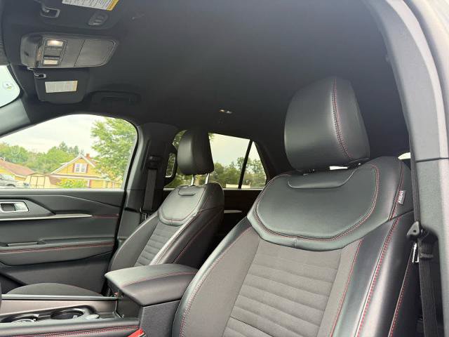 Certified 2026 Ford Explorer ST-Line AWD/4WD image 16