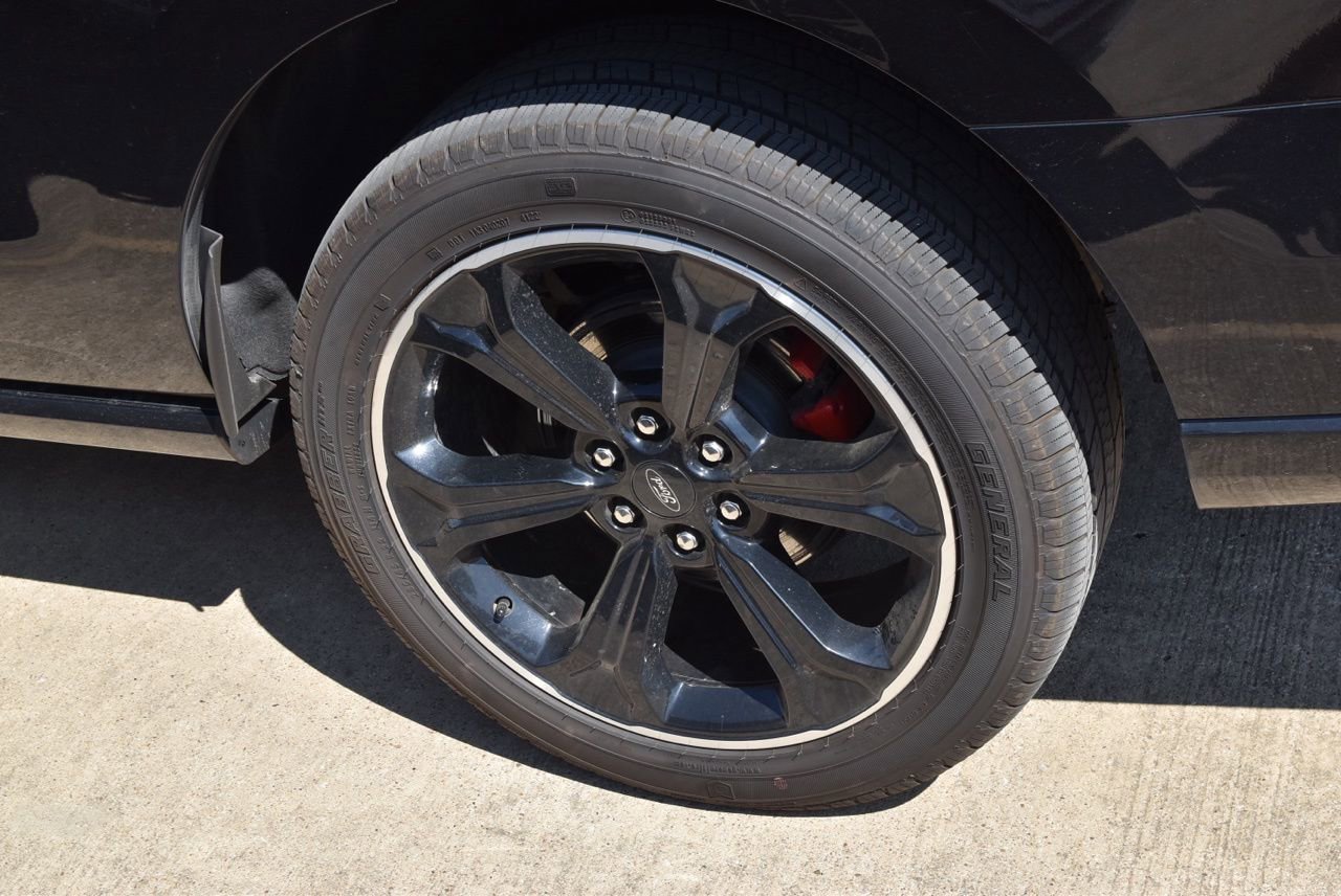 Certified 2023 Ford Expedition Limited image 10